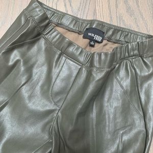 Wilfred Free Olive Leather Leggings